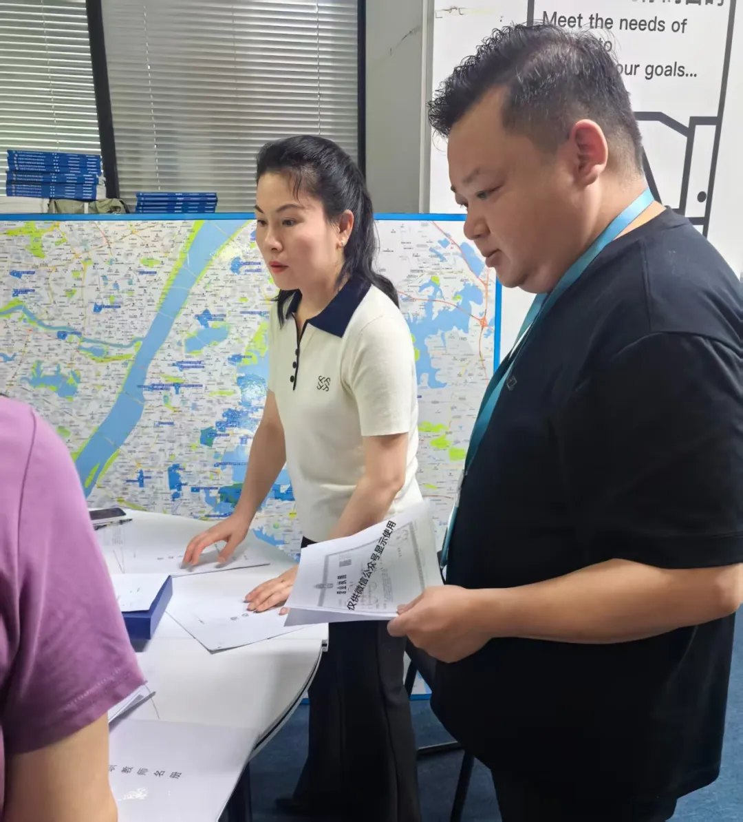 热烈欢迎湖北省教育厅高等学历继续教育专家组莅临武汉时代科技专修学院指导工作!(图8) 热烈欢迎湖北省教育厅高等学历继续教育专家组莅临武汉时代科技专修学院指导工作!(图5)